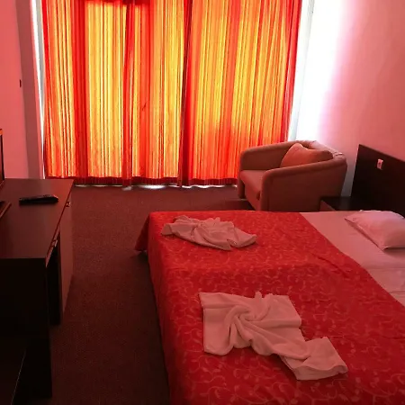 Hotel Red House
