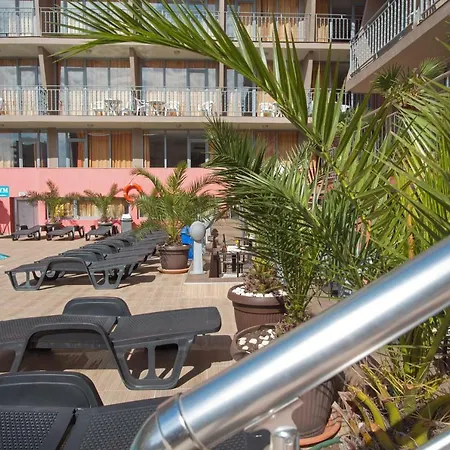 Red House Hotel Sunny Beach