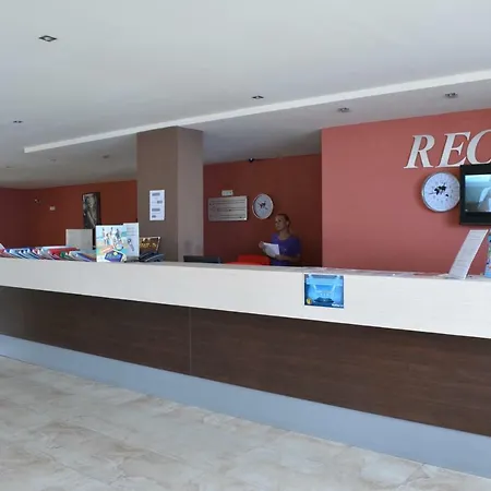 Hotel Red House Sunny Beach